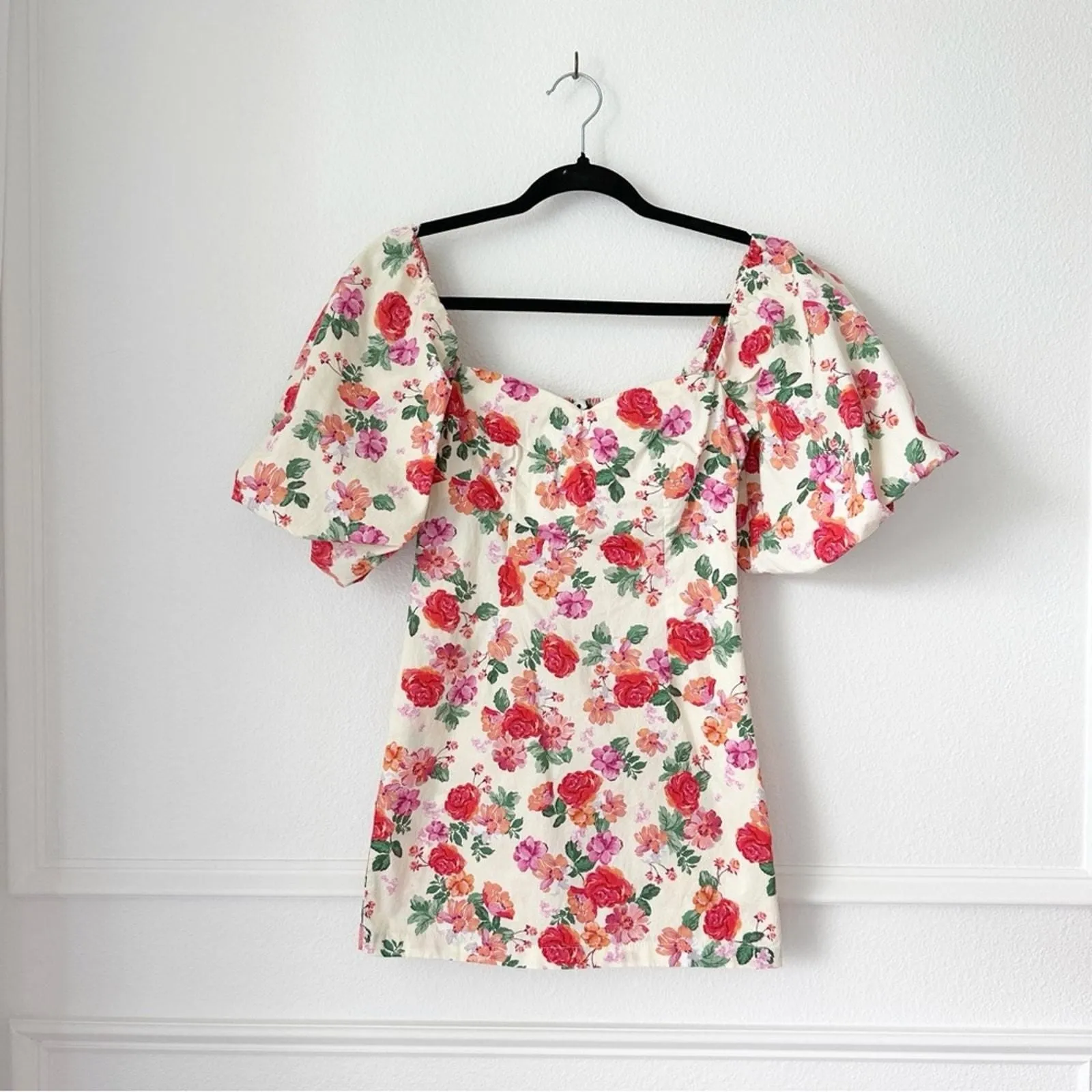 Zara Floral Off Shoulder Puff Sleeve Mini Dress in Cream Red sz XS Whatnot Buy Sell Go Live