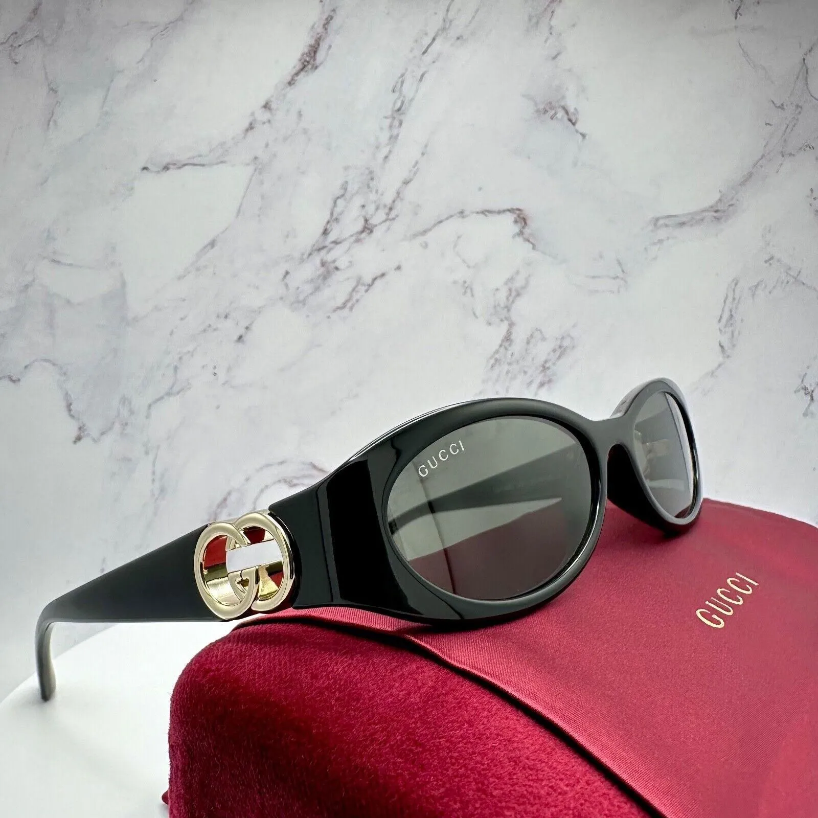 Authentic Gucci sunglasses with sale GG logo design