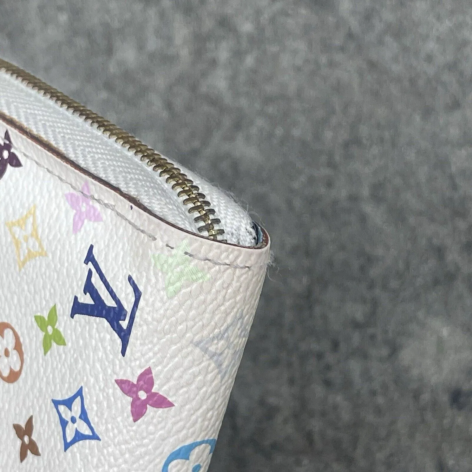 Louis Vuitton Takashi Murakami White Multicolor Coin Card