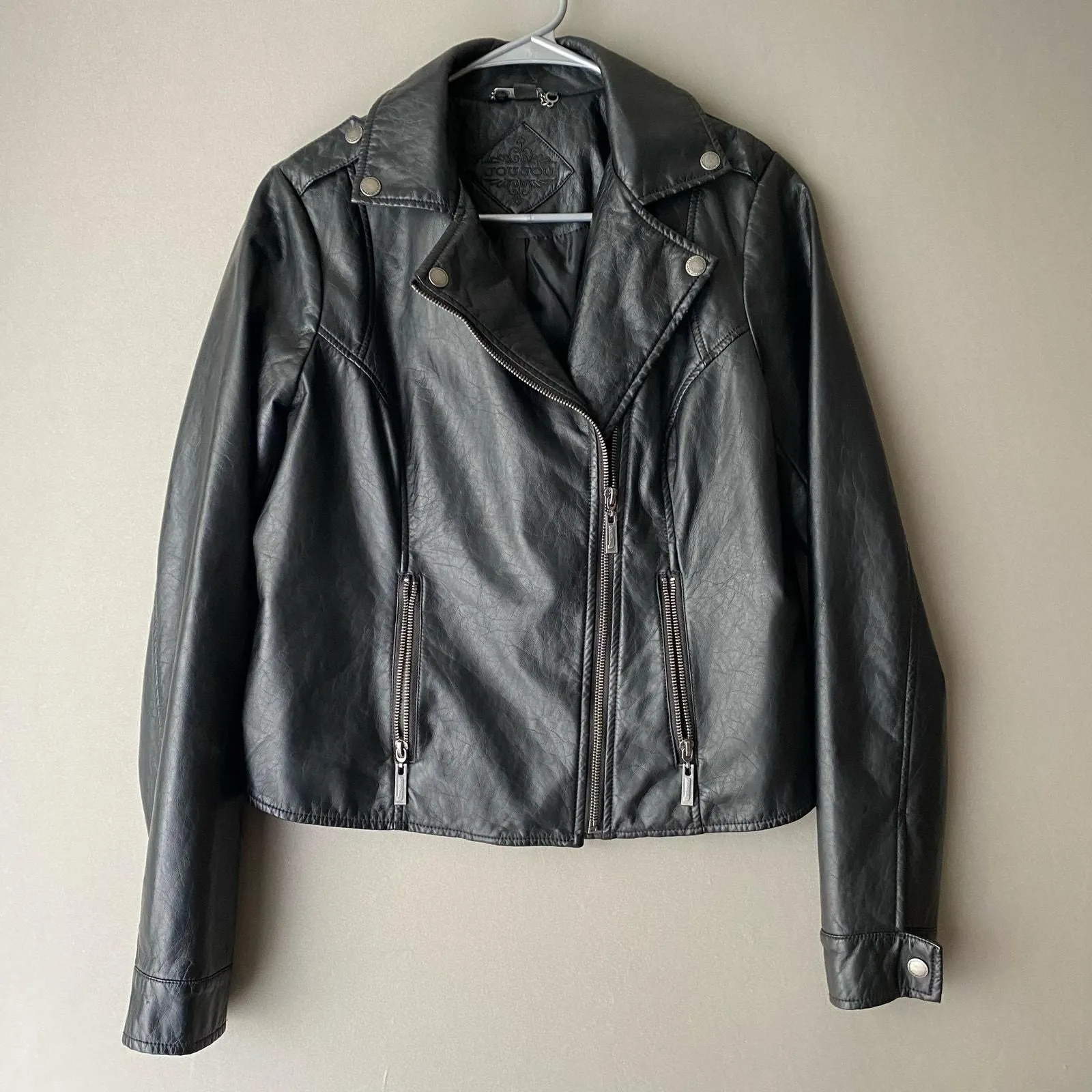 JOUJOU sz L motorcycle vegan leather jacket Whatnot Buy Sell Go Live