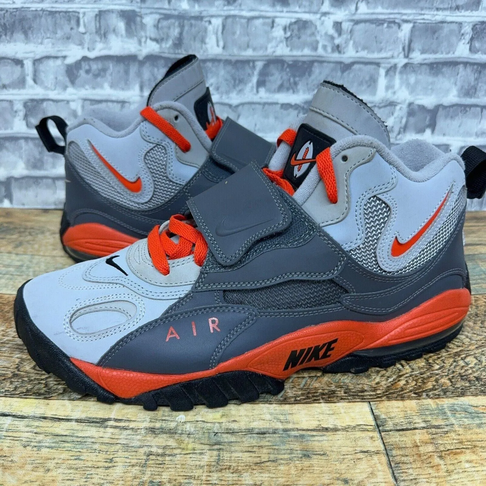 Nike Air Max Speed Turf Wolf Grey Team Orange 525225 085 Mens Size 10 Rare 2013 Whatnot Buy Sell Go Live