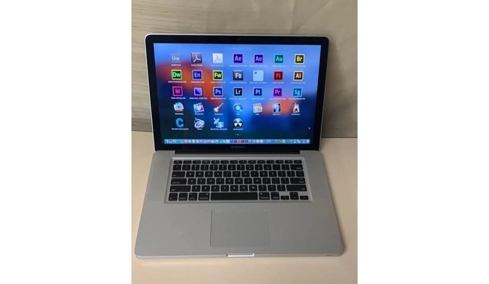 Amazon.com: MacBook Pro with 2.6GHz Intel Core i7 (15-inch