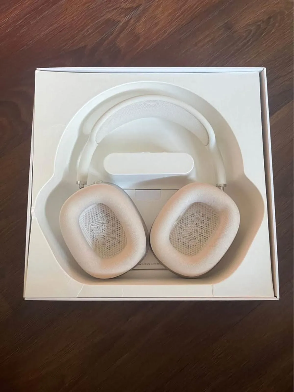 Apple AirPods Max - Starlight | Model A3184 · Whatnot: Shop, Sell