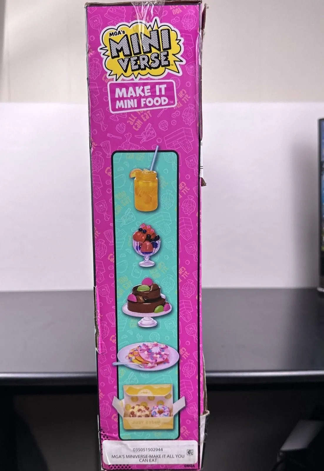 MGA Miniverse Make It Mini Food All You Can Eat Collection Case