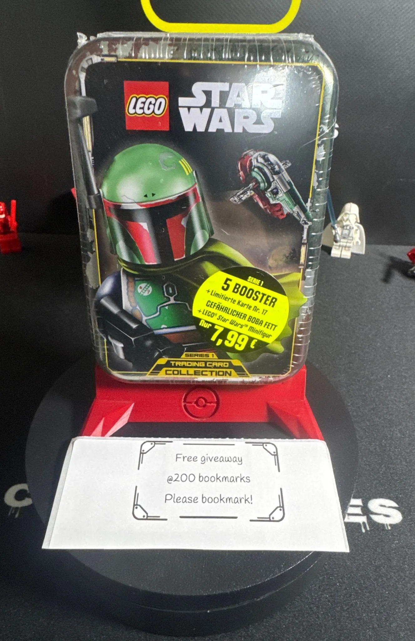 Lego minifigure giveaway