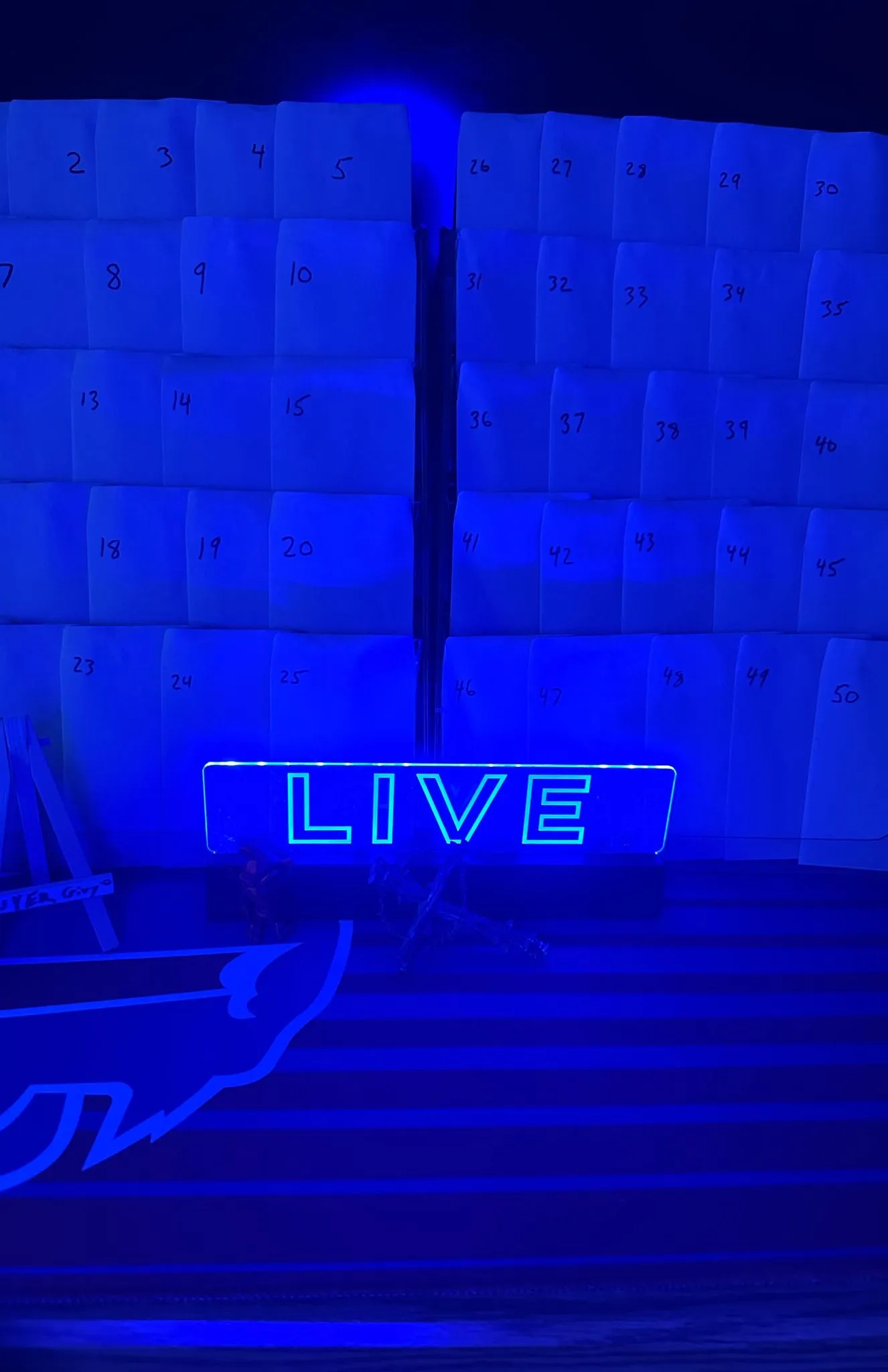 Thumbnail for live show