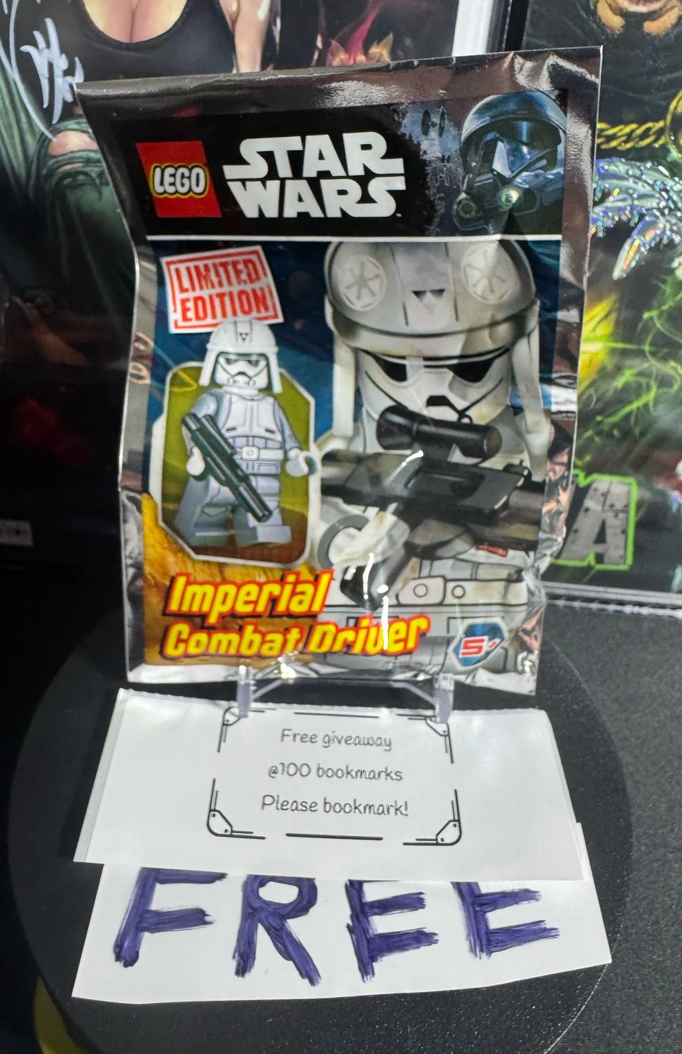 Lego minifigure giveaway