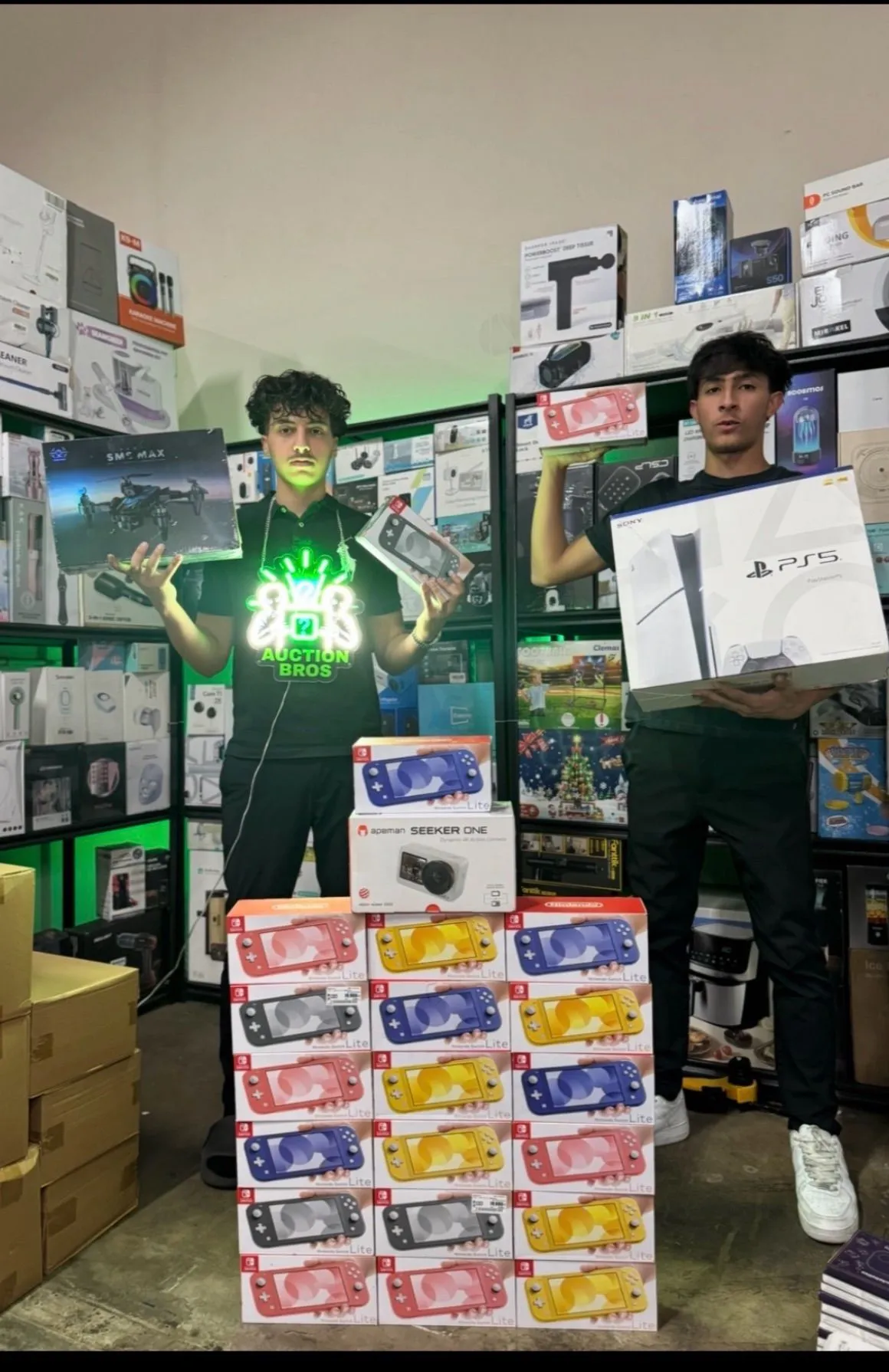 Thumbnail for live show