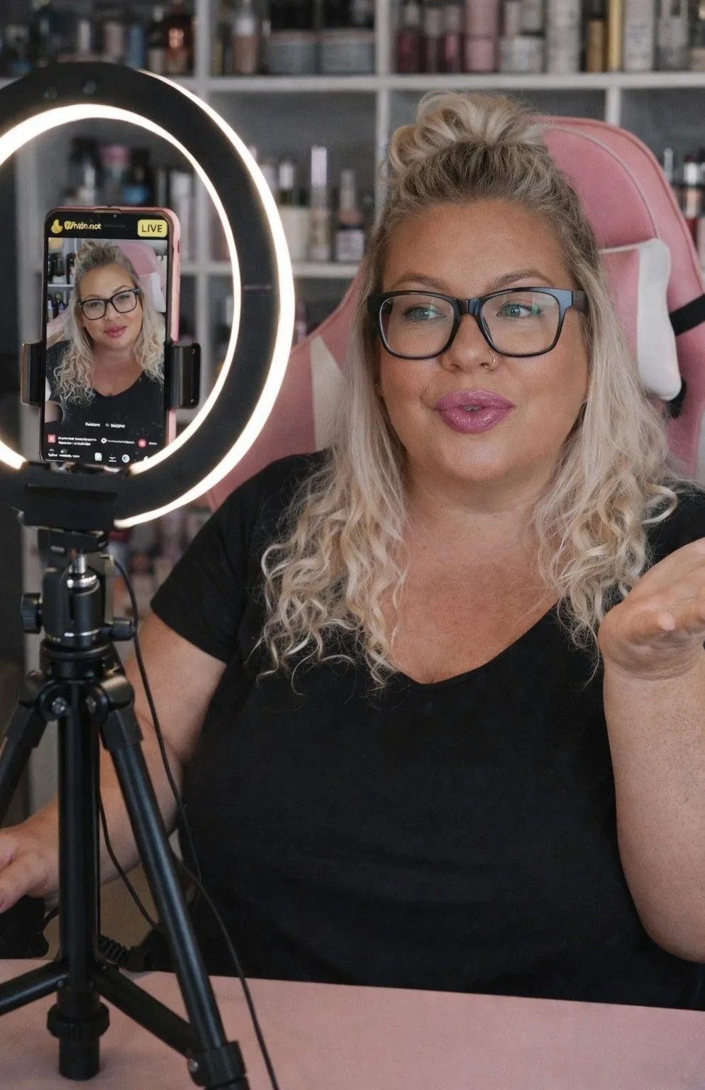 Thumbnail for live show