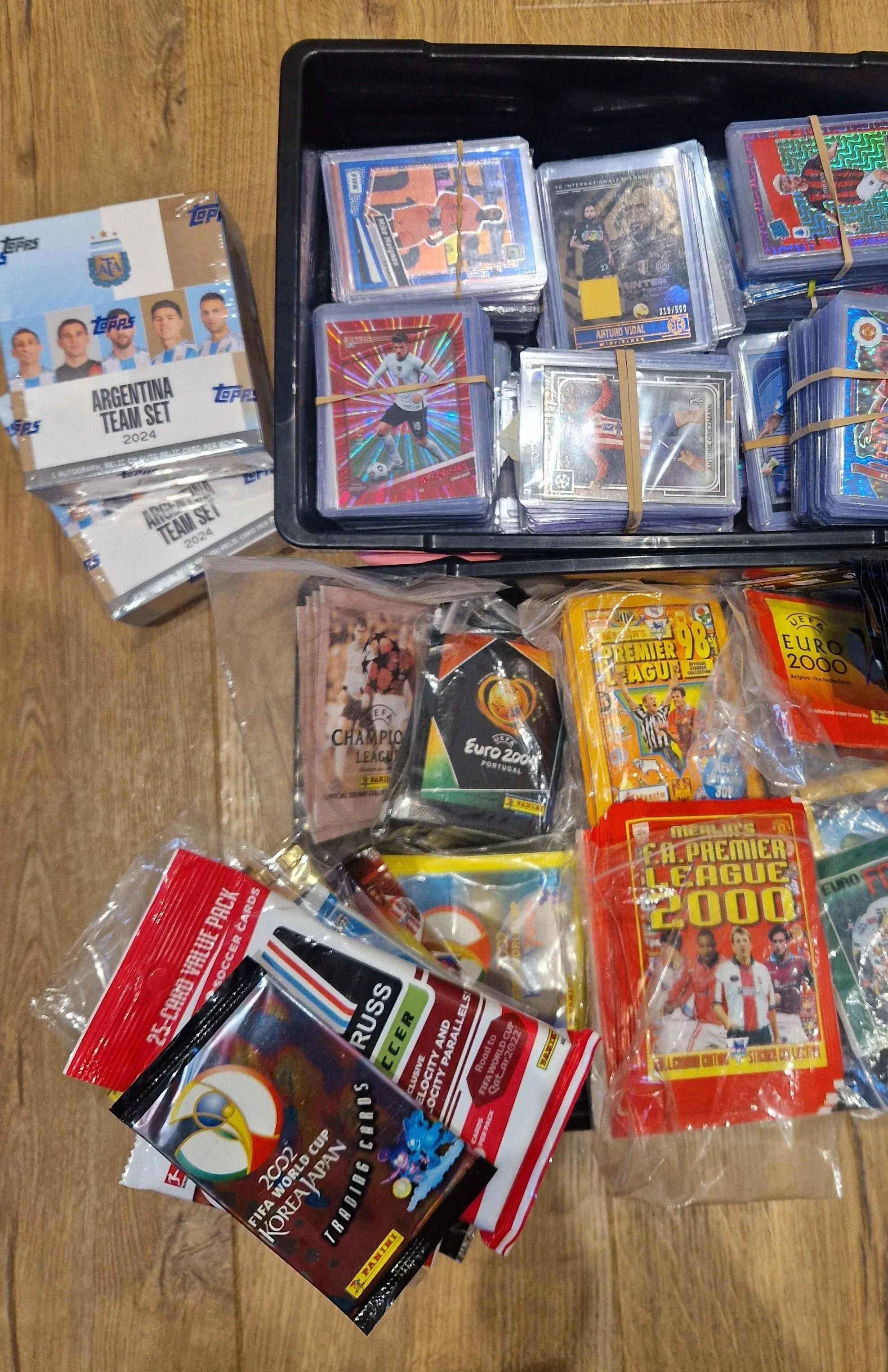 SINGLES, SLABS, PACKS, AUTOS, FOOTY, UFC, WWE, NASCAR AND MORE