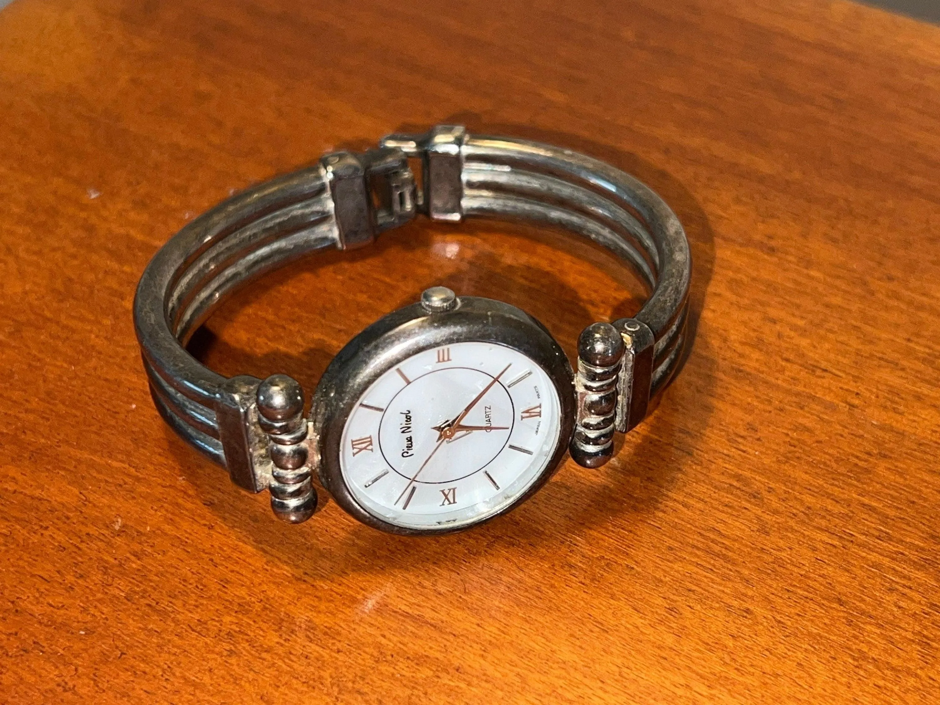 Vintage Pieva Nicol Quartz Watch: Stainless Steel Bangle Bracelet