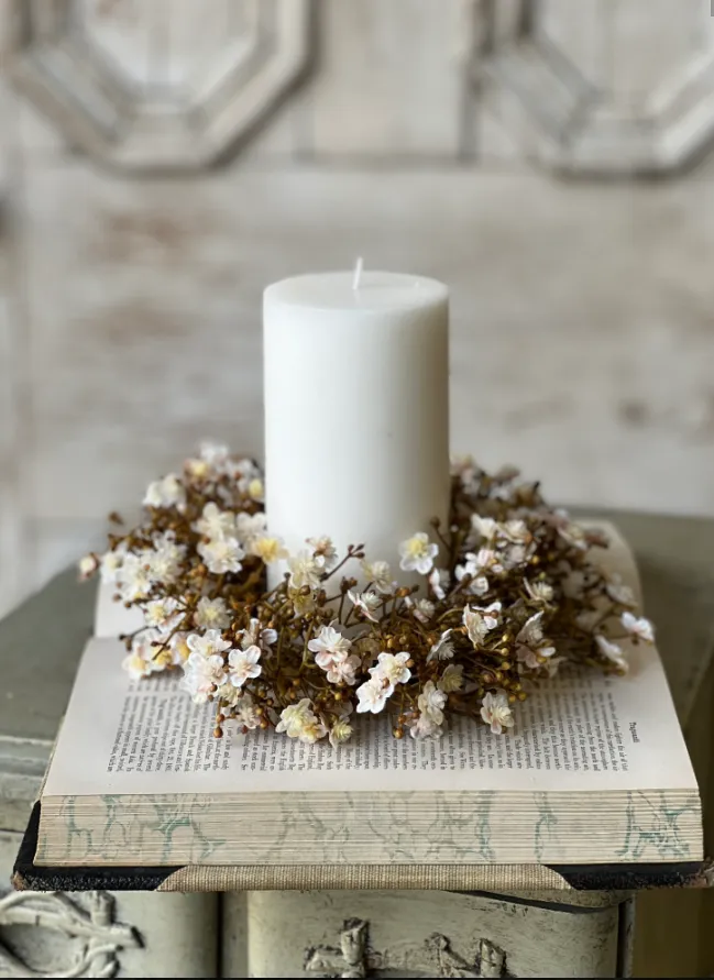 Emmeline Candle Ring | 9" | vintage off white | Faux floral home decor