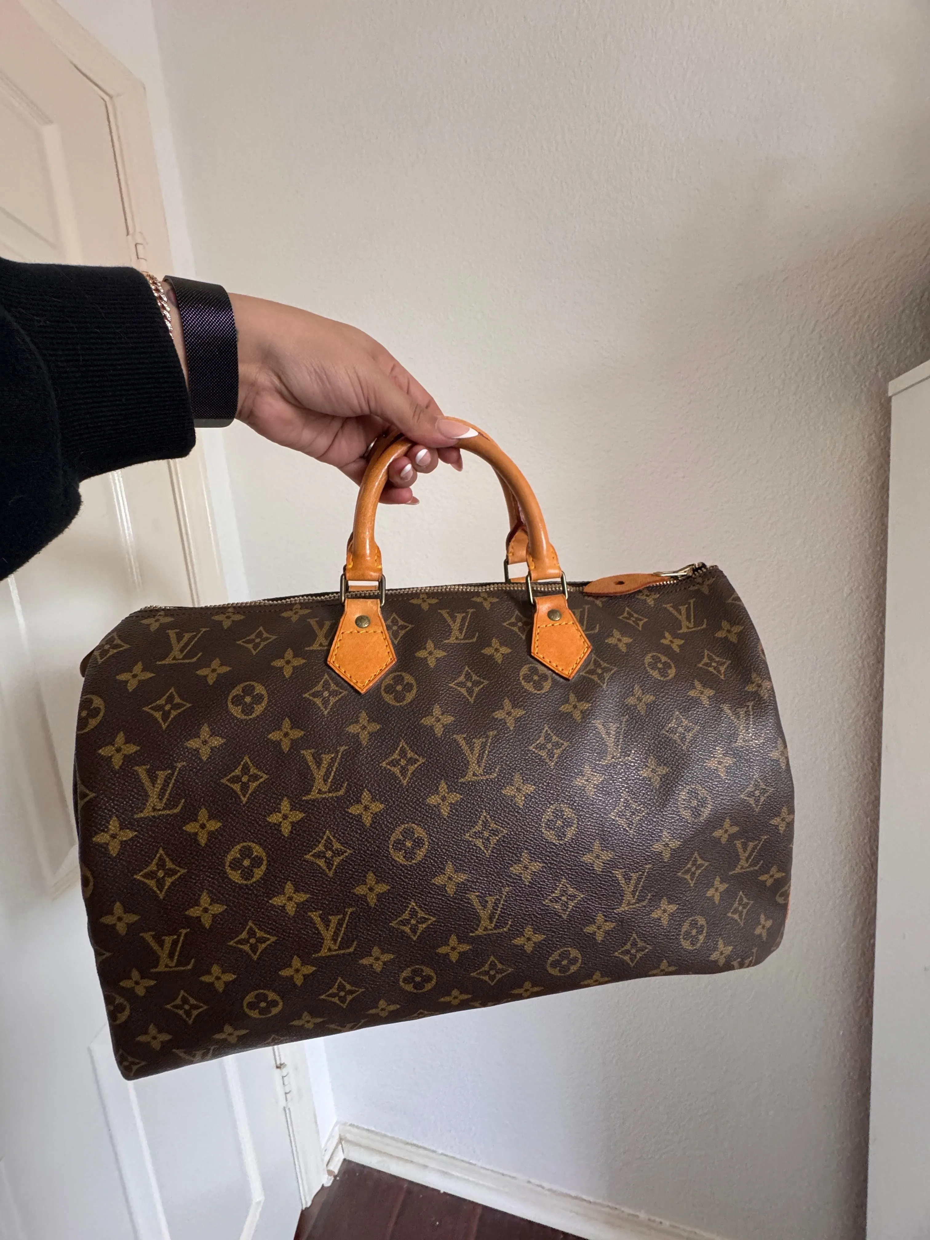 Louis Vuitton Speedy 40