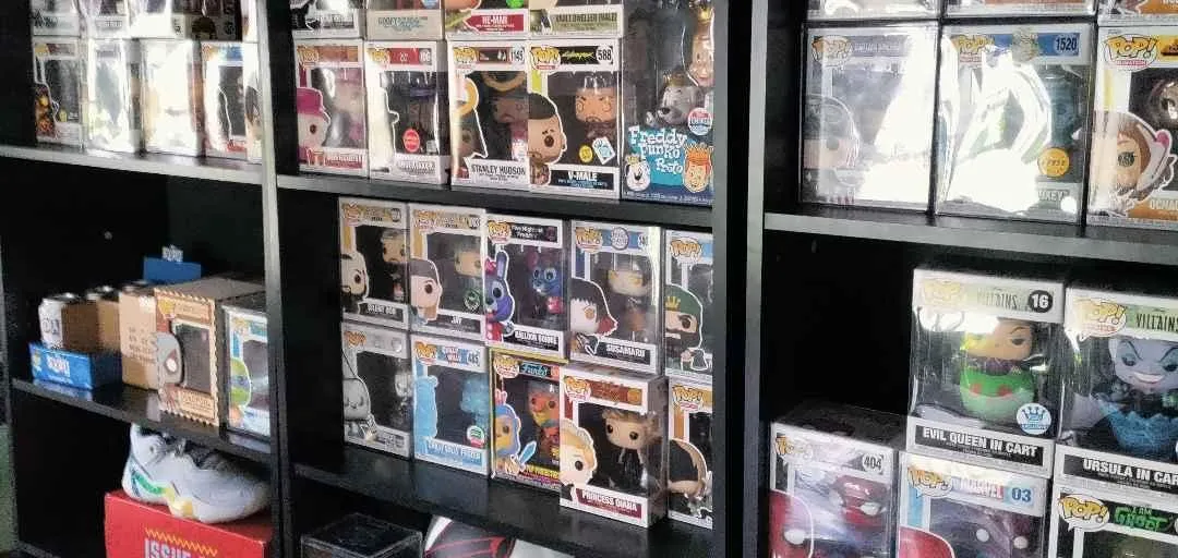 Store Image
