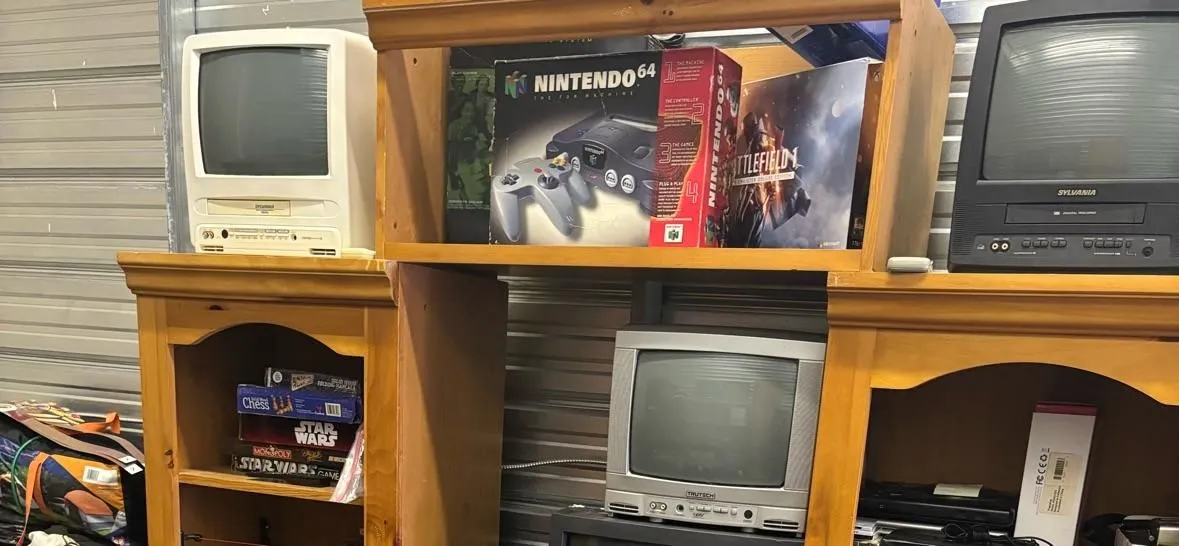 Store Image