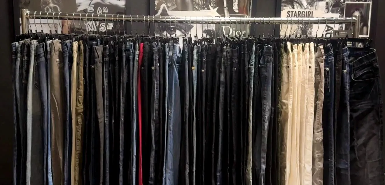 Store Image