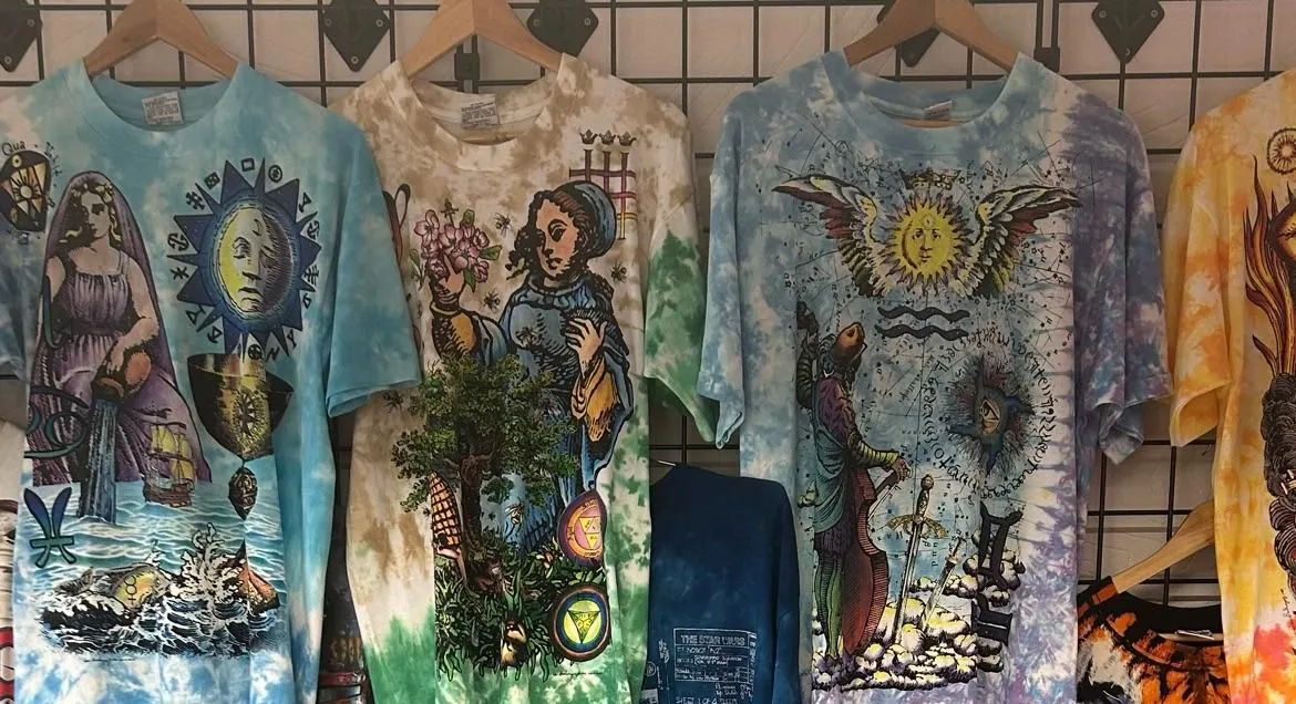 Store Image