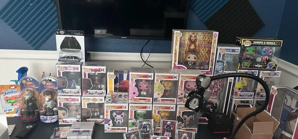 Store Image