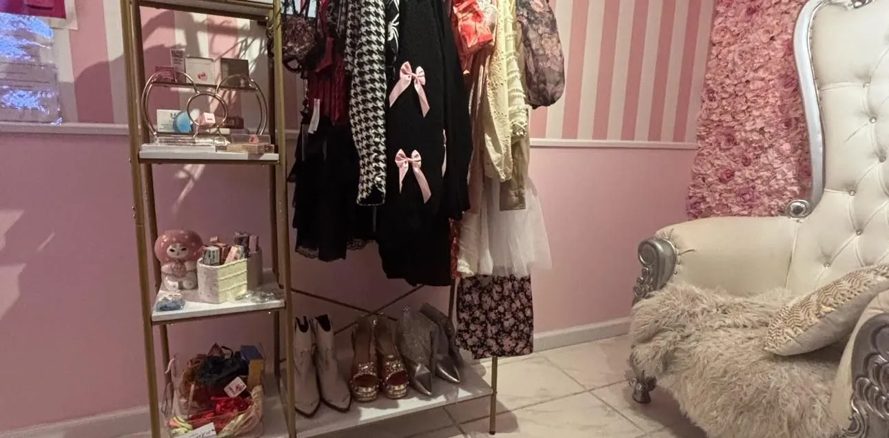 Store Image