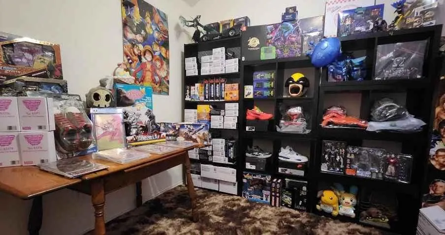 Store Image