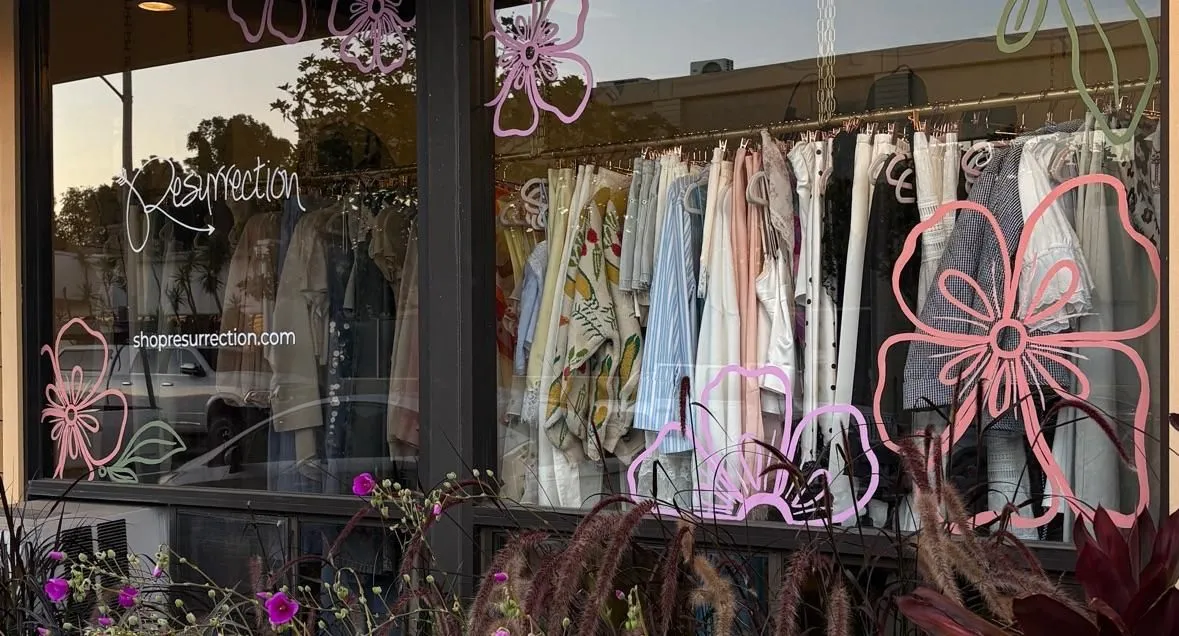 Store Image