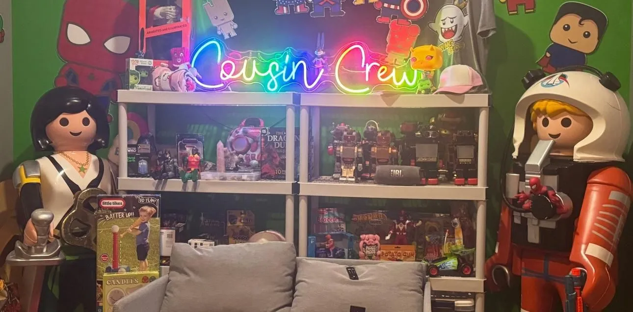Store Image