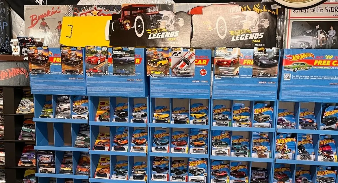 Store Image
