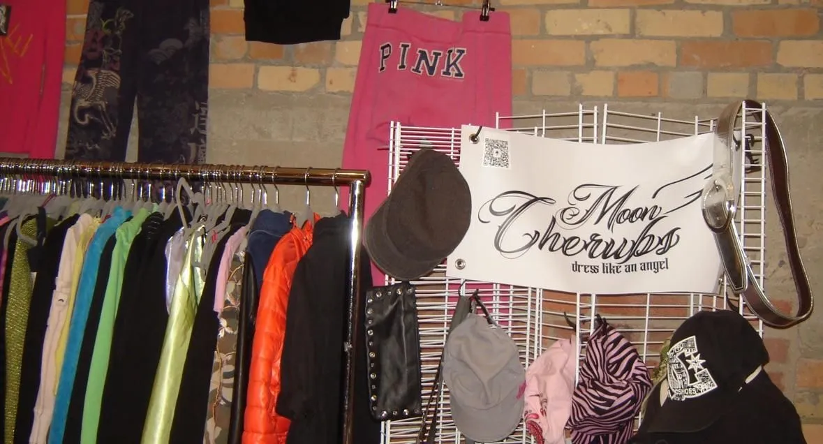 Store Image