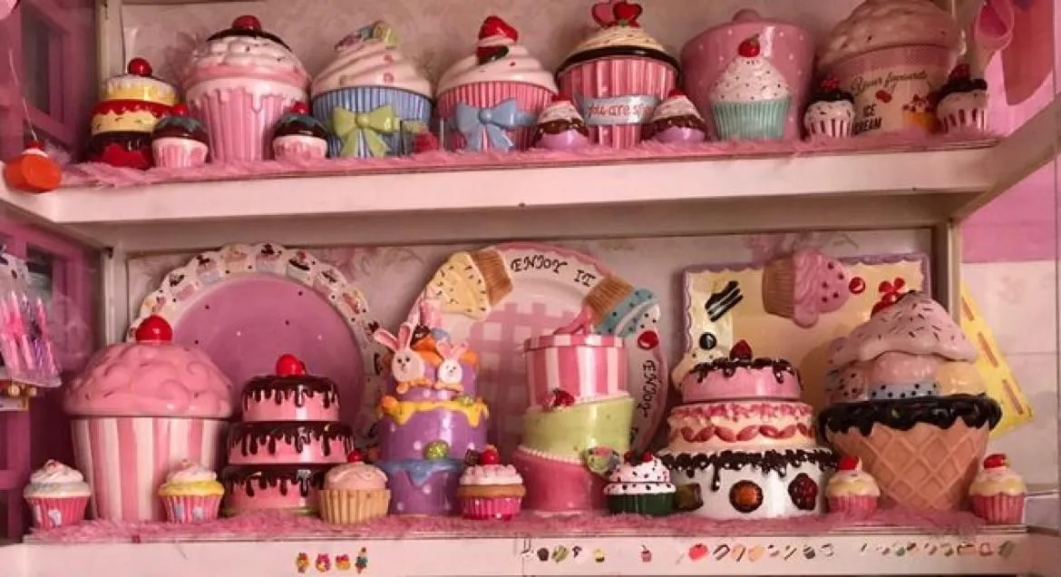 Store Image