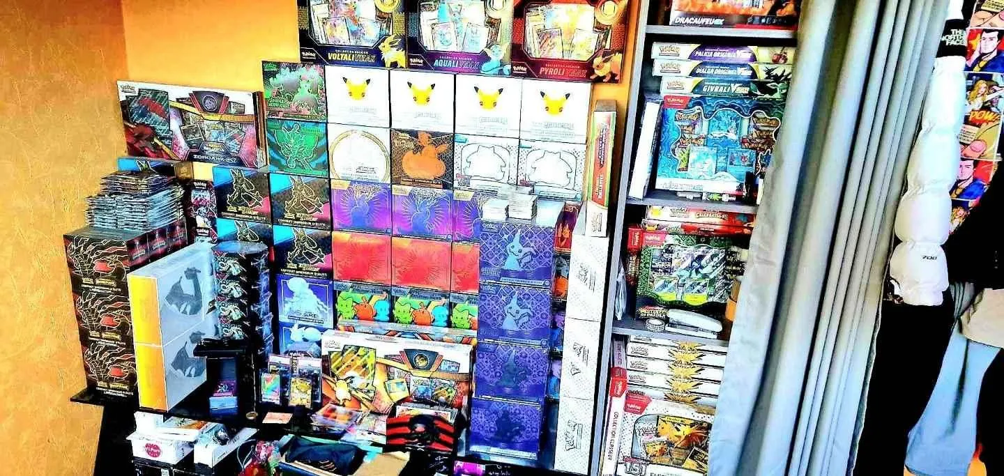 Store Image