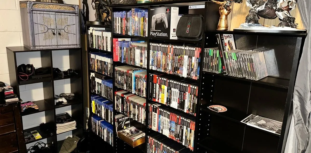 Store Image