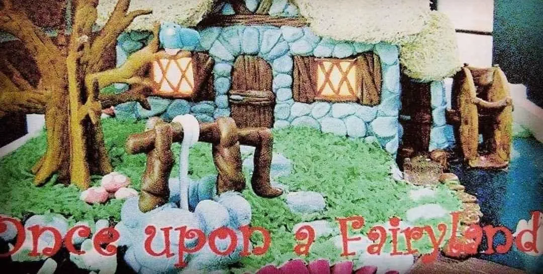 Store Image