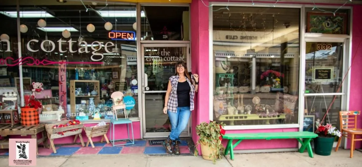 Store Image