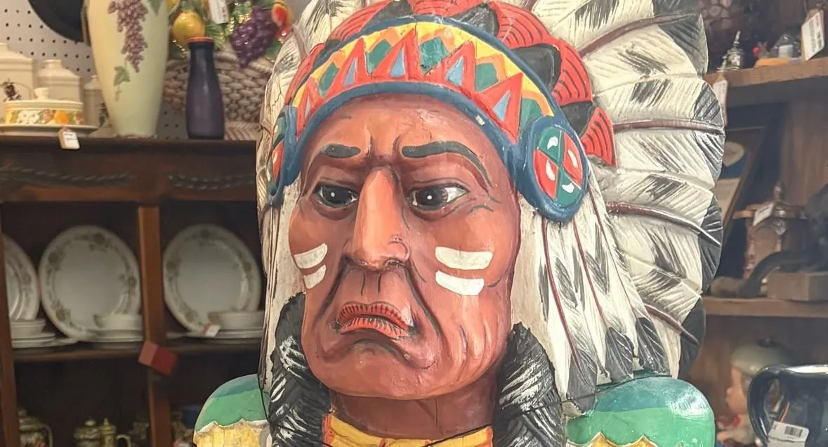 Store Image