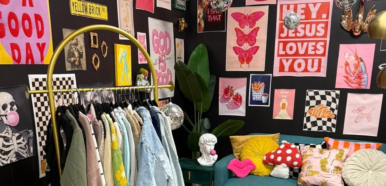 Store Image