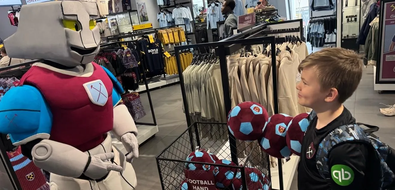 Store Image