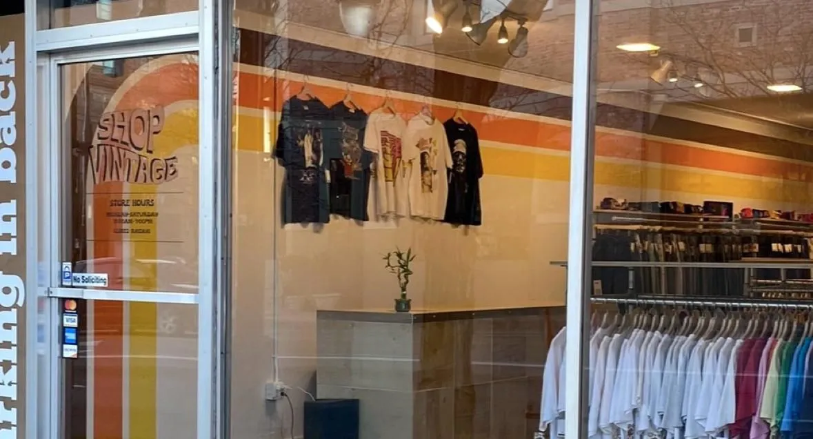 Store Image