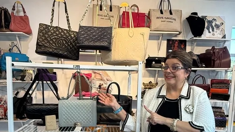 Store Image