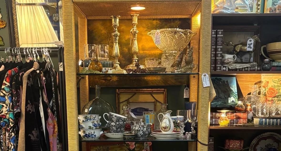 Store Image