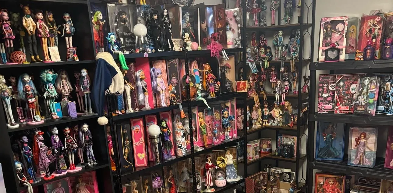 Store Image