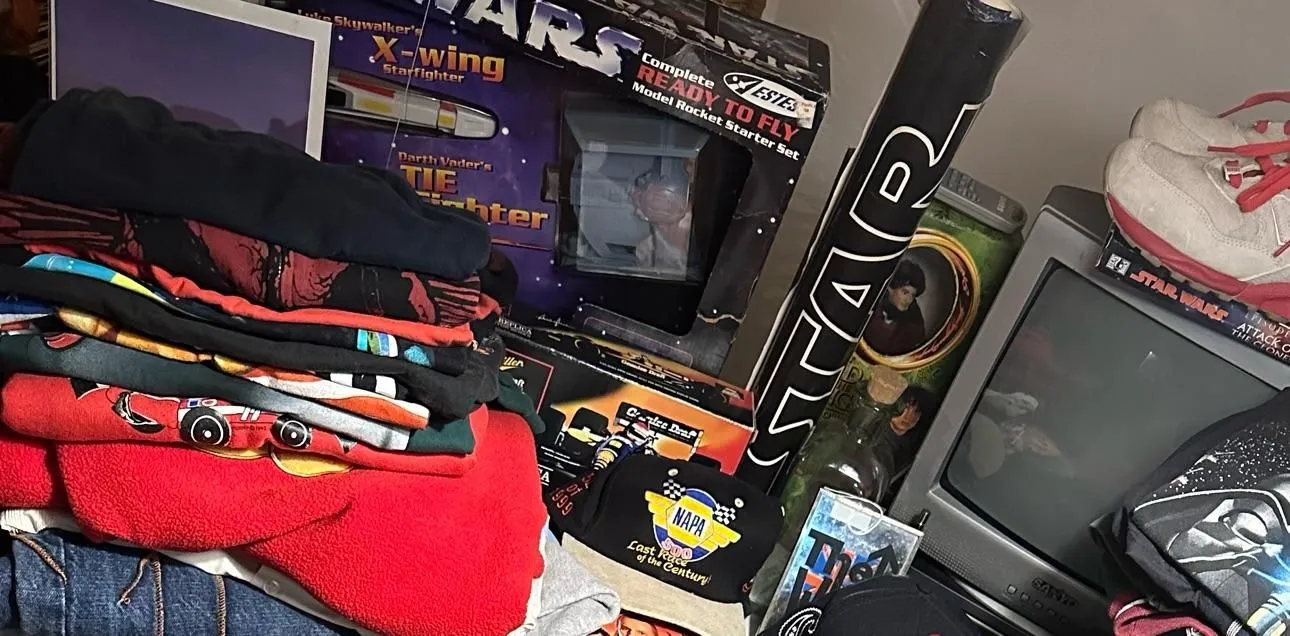 Store Image