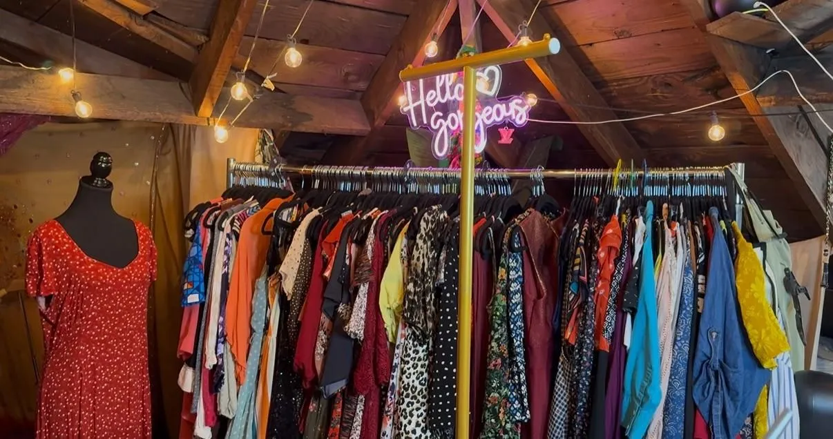 Store Image
