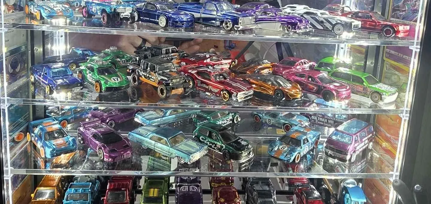 Store Image