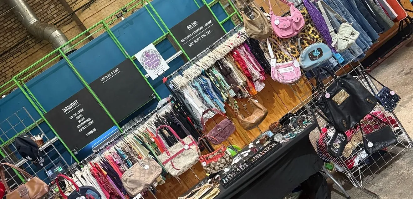 Store Image
