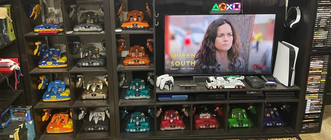 Store Image
