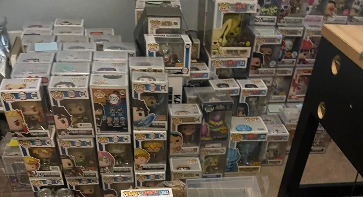 Store Image