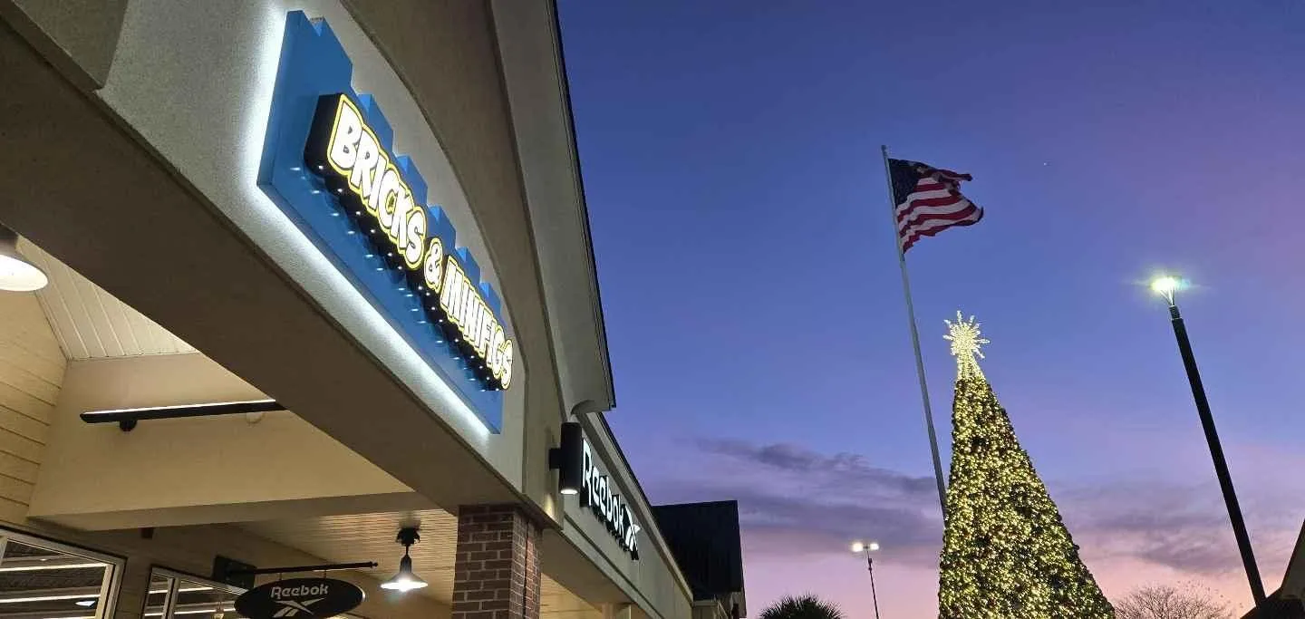 Store Image