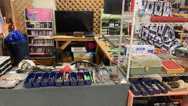 Store Image