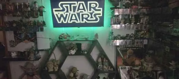 Store Image