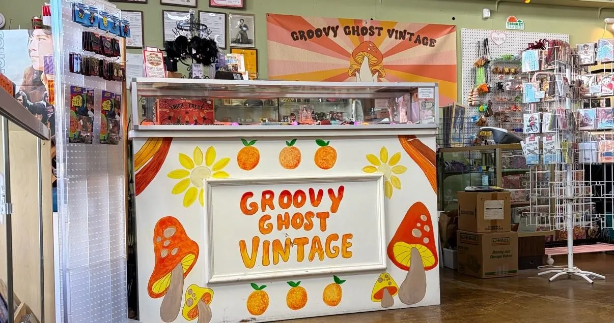 Store Image